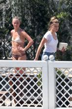 Amber Heard Sexy In A Bikini At A Pool In Rio De Janeiro AZNude
