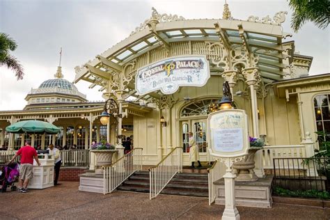 Crystal Palace in Disney's Magic Kingdom Now Serving Alcohol