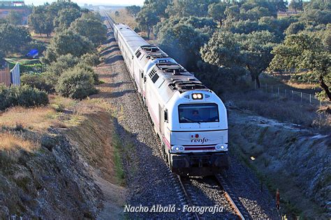 334 024 Locomotora 334 024 7 En Cabeza Del Talgo VI Servic Flickr