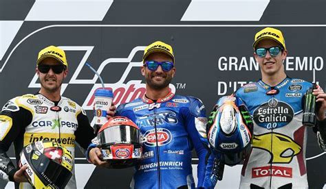 Moto Gp Italia Pasini Ritrova Il Successo Beffati Luthi E Marquez