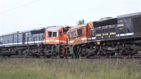 Dua Kereta Pengangkut Batu Bara Tabrakan Di Stasiun Rengas Lampung