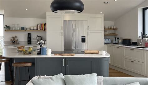 How To Choose Kitchen Cabinet Hardware