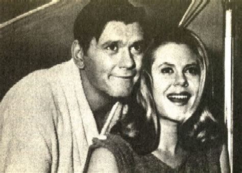 Samantha and Darrin - Bewitched Photo (5488504) - Fanpop