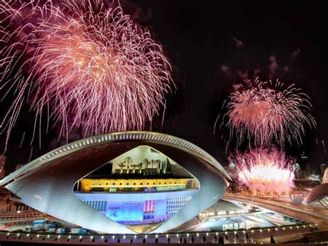 La mejor ubicación para ver los fuegos artificiales de las Fallas 2023