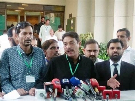 Faisal Raza Abidi Acquitted In Insulting Threatening Former Cjp