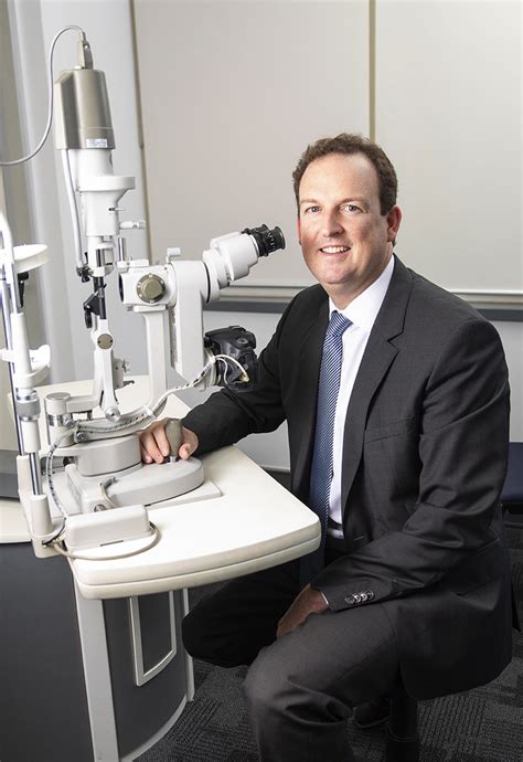 Dr Brendan Cronin Ophthalmologist — Qei Laser · Laser Eye Surgery