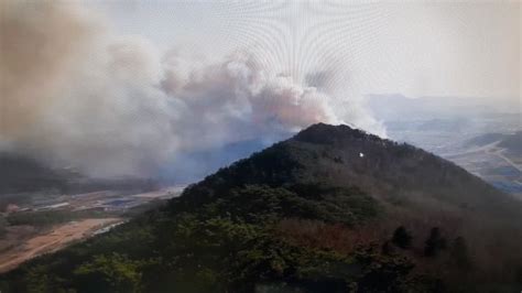 홍천 화촌면 성산리 야산서 산불헬기 2대 투입 진화중 파이낸셜뉴스