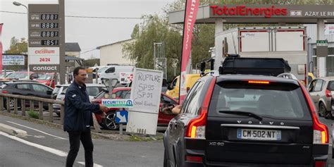 Blocage Des Raffineries La Proposition De Total N Est Pas Suffisante