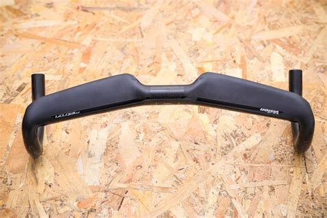 Review Vision Metron Aero Handlebar Road Cc