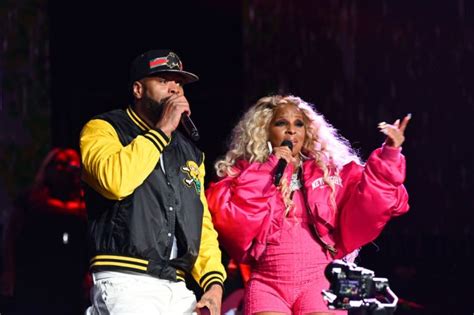 Mary J Blige Wears A Number Of Chic Ensembles For Her Strength Of A Woman Festival The Rickey