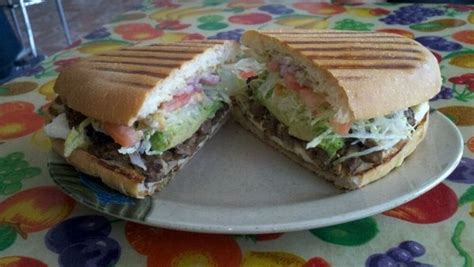 Tortas De Carne Asada Recipe