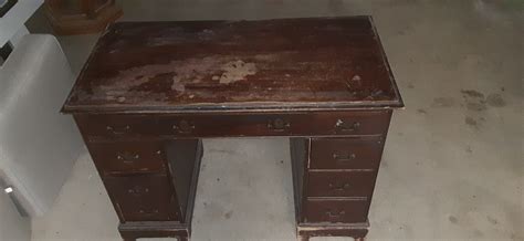 Antique Desk | InstAppraisal