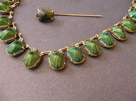 Украшения из жуков | Victorian jewelry, Egyptian jewelry, Egyptian ...