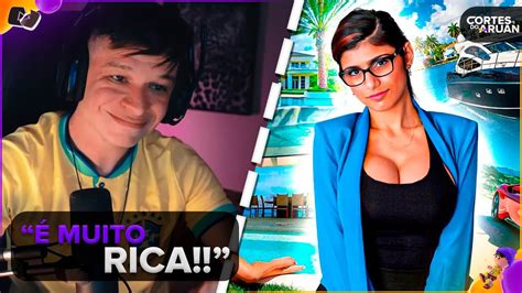 Aruan Reage Assim Vive Mia Khalifa A Ex Atriz Mais Famosa Do Mundo