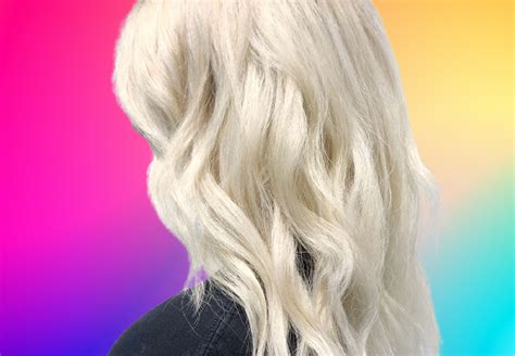 How to Take Care of Bleached Hair Naturally