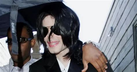 Michael Jacksons Accuser Wade Robsons Lawsuit Over Molestation