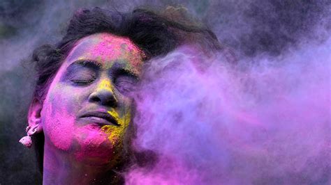 India Celebrates Holi The Festival Of Colours Abc News