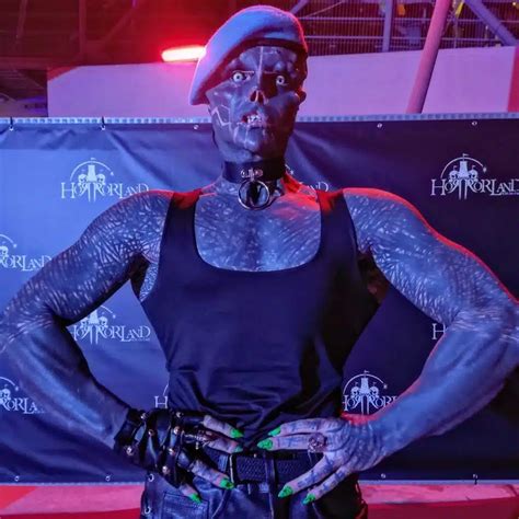 black alien partage une photo de lui adolescent avant toutes ses