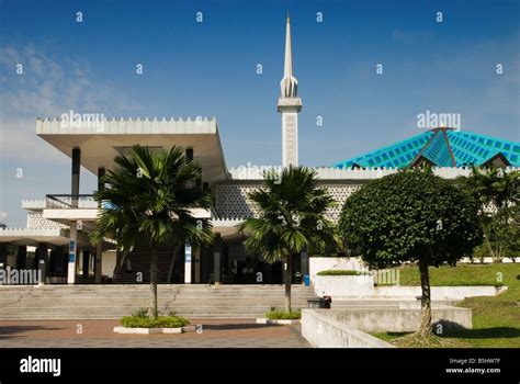 Masjid Negara Mosque The National Mosque Of Malaysia With Its 18 Point