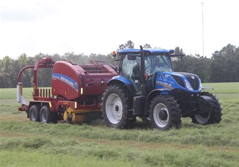 Lowcountry Outdoors New Holland Hay Baling Demo At Sniders Crossroads