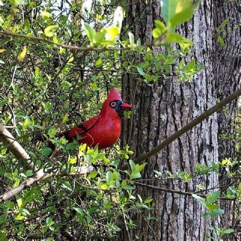 Garden Red Cardinal Bird Yard Art Metal Sculpture Realistic Songbird