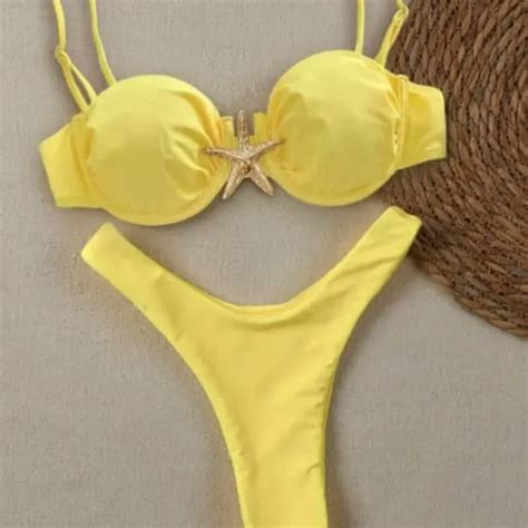 Bikini con estrella dorada Amarillo Bikinis Cuqui El Yerro Menú