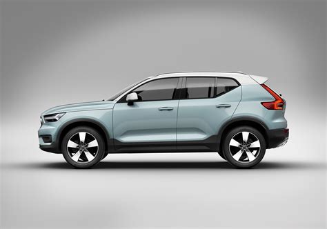 New Volvo XC40 – exterior – Alpha SQUAD official