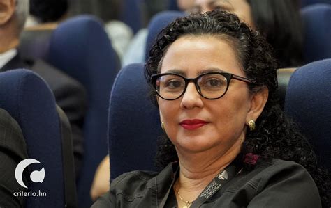 Ligia Ramos La Manzana De La Discordia En La Bancada Del Psh Criterio Hn