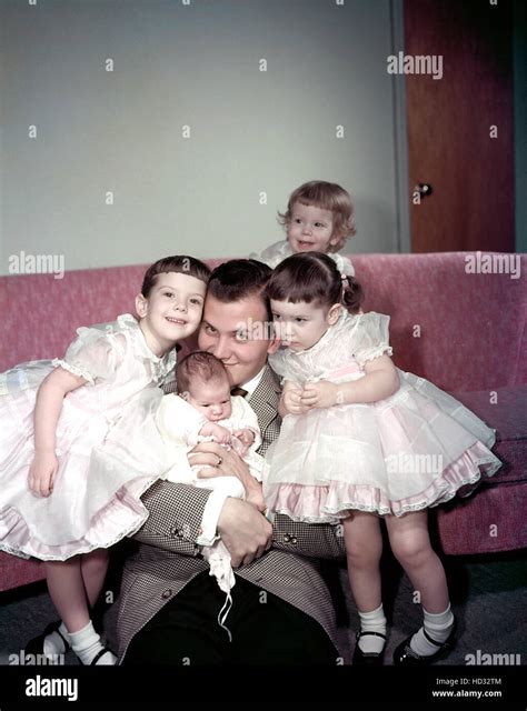 Pat Boone With His Children Stock Photo Alamy