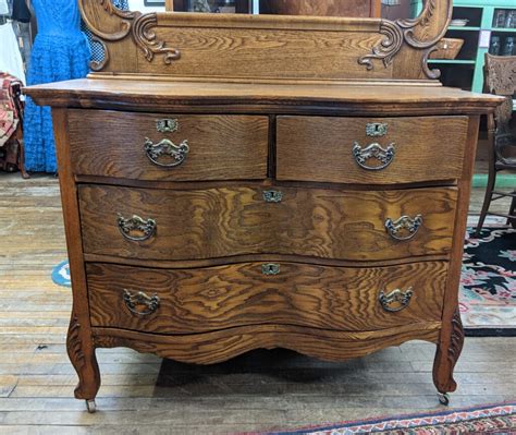 Antique Oak Serpentine Front Dresser With Swivel Mirror Dovetail