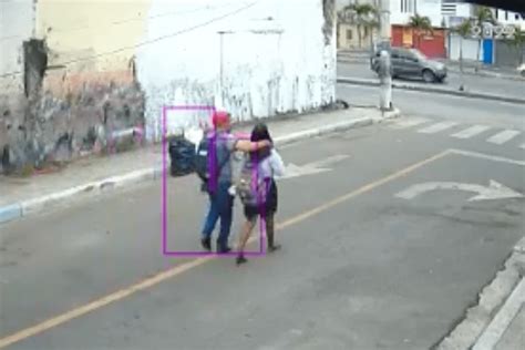 Video Un Hombre Intentó Secuestrar A Una Adolescente En Guayaquil