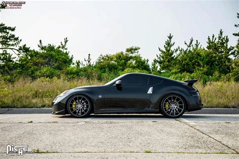 370z Black Rims