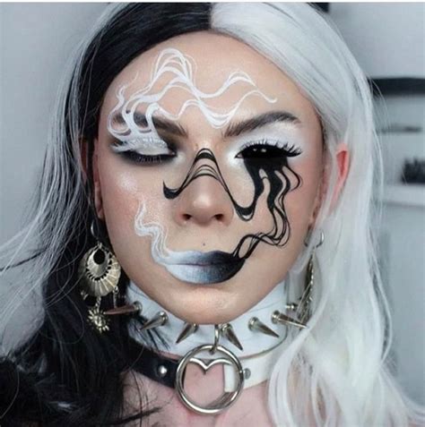 30+ Creative Skeleton Makeup Ideas For Halloween - The Glossychic