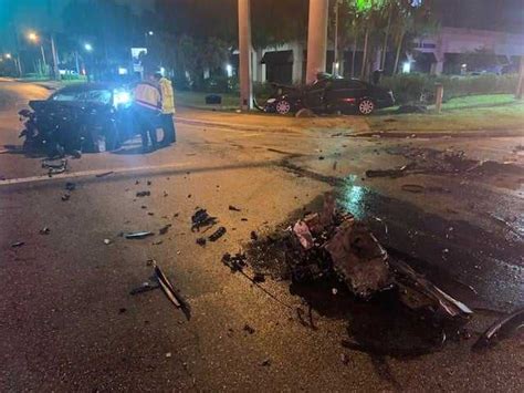 Delray Beach Crash Sends Drivers To Hospital