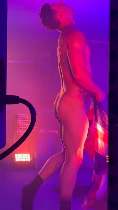 Rare Hot Stripper Uk In All The Glory ThisVid