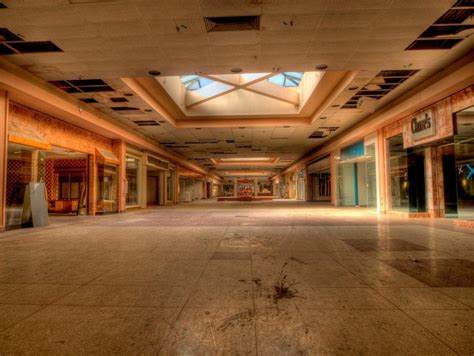 Fotos Completamente Surrealistas De Centros Comerciales Americanos Abandonados Abandoned