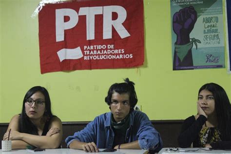 Docentes Y Estudiantes Debaten Cómo Enfrentar El Autoritarismo En La