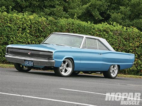 1966 Dodge Coronet - Amazing Grace - Mopar Muscle Magazine