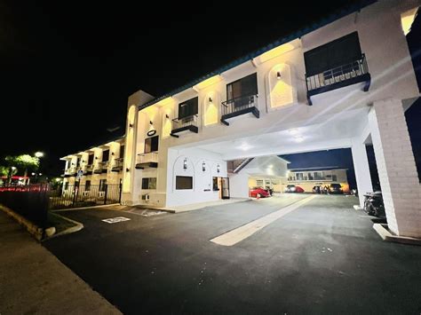 Ramona Motel, Book Stanton Hotels Starting From ₹ 7550