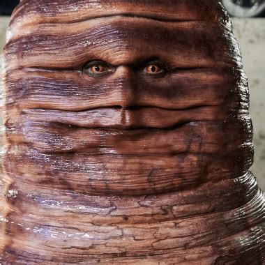 Supermodel Heidi Klum S Viral Worm Costume With Husband Tom Kaulitz For