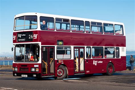 Lothian X210 M210 VSX Lothian Buses Volvo Olympian Ale Flickr