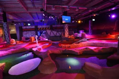 Massive Space Themed Crazy Golf Bar And Restaurant Mr Mulligans Has