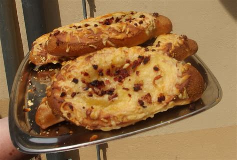 Unser tägliches Brot gib uns heute Kultur und Militärmusem