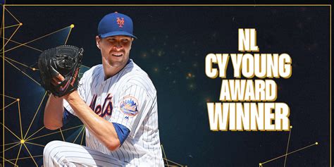 Jacob deGrom wins 2nd straight NL Cy Young