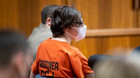 Ethan Crumbley To Remain In Oakland County Jail Teen S Guardian Working On Further Education