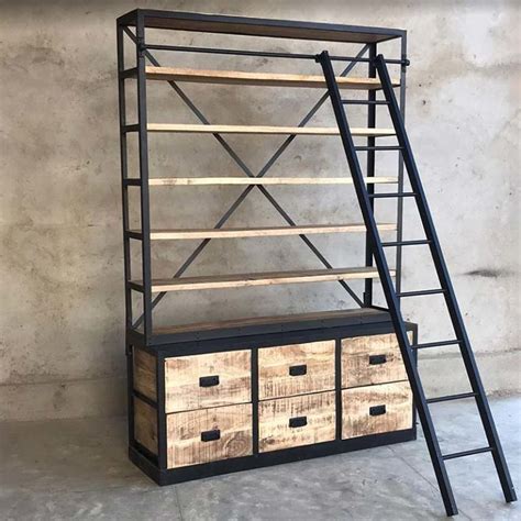 Libreria Con Scala Stile Industrial Cassetti E Ripiani Legno Massello