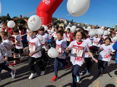 Half Marathon Firenze 2022 Nel Segno Della Pace Oro Per I Runners Dell