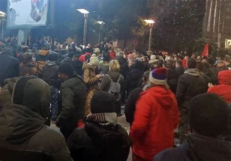 Ponovo protesti u Crnoj Gori Građani na ulicama zbog najavljenog