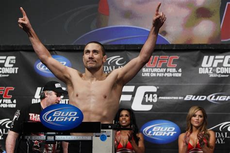 Ufc On Fx 5 Results Mike Pierce Kos Aaron Simpson Mma Fighting