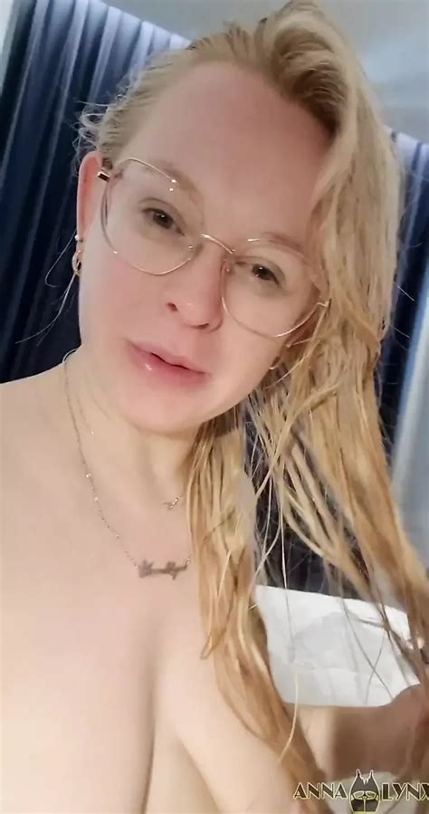 Free Showing Pussy Porn Videos XHamster